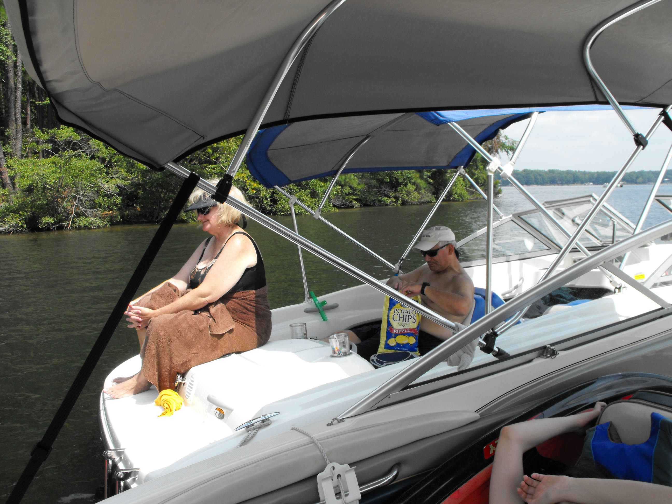 ./2010/Lake Gaston/DSCF4093.JPG